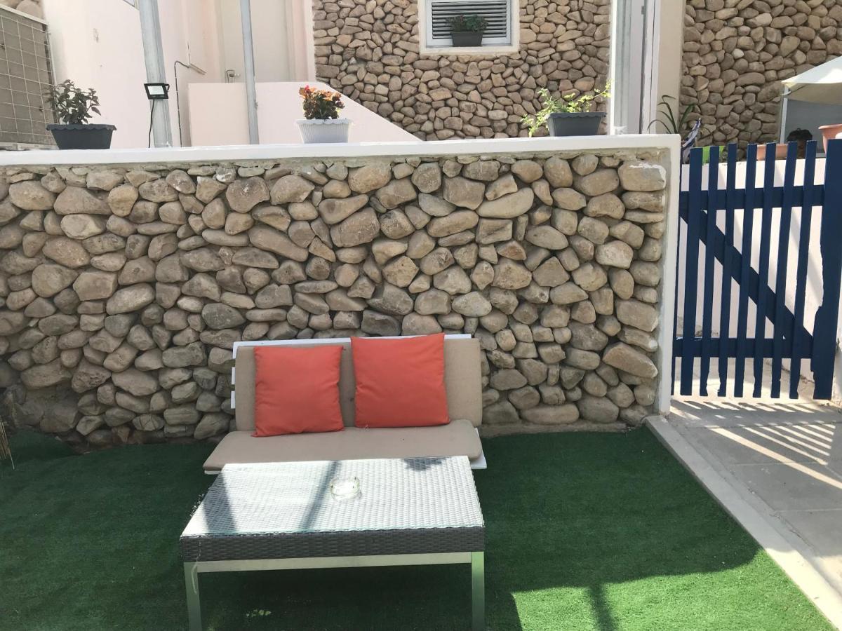 Queen Of The Dead Sea By Crown Apartment Neve Zohar