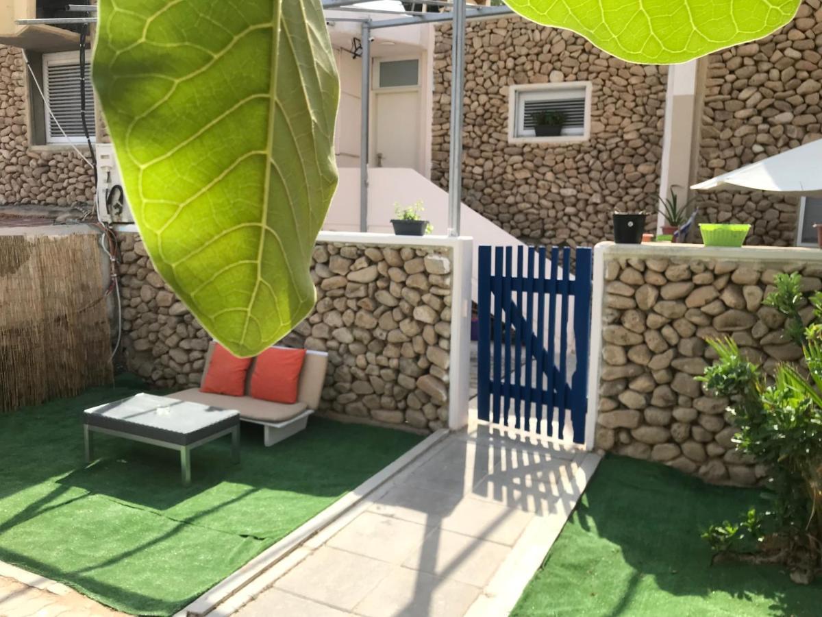 Queen Of The Dead Sea By Crown Appartement Neve Zohar